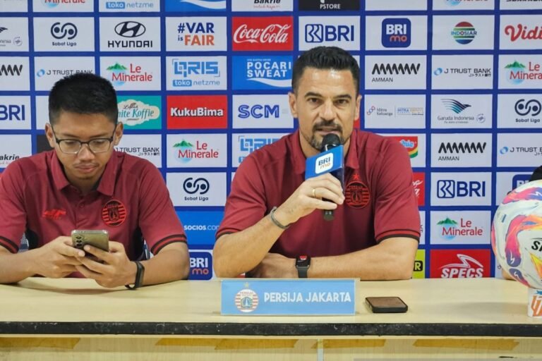 Carlos Pena Yakini Persaingan di Papan Atas Liga 1 Akan Semakin Ketat